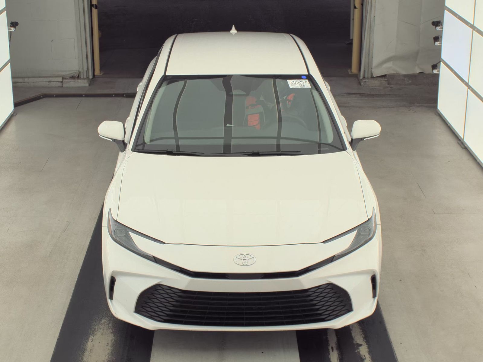 2025 Toyota Camry LE FWD