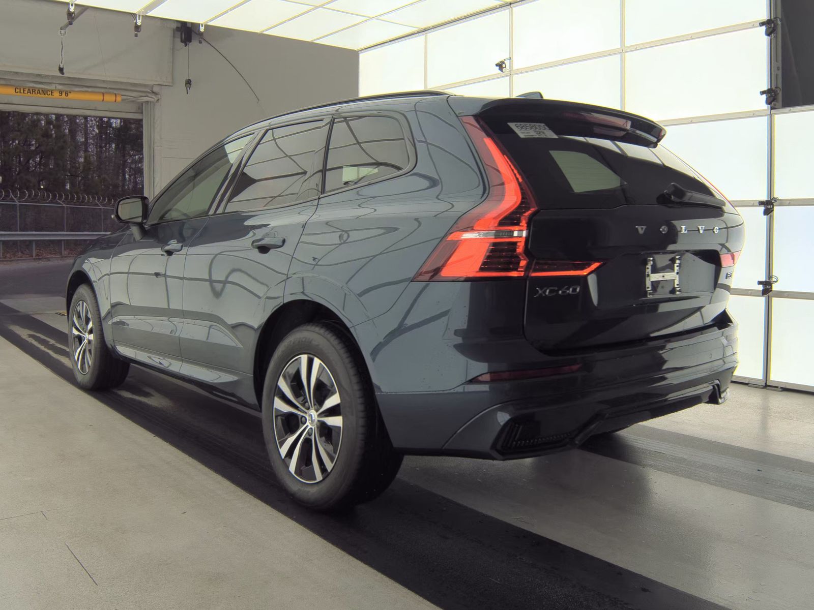 2024 Volvo XC60 B5 Core AWD