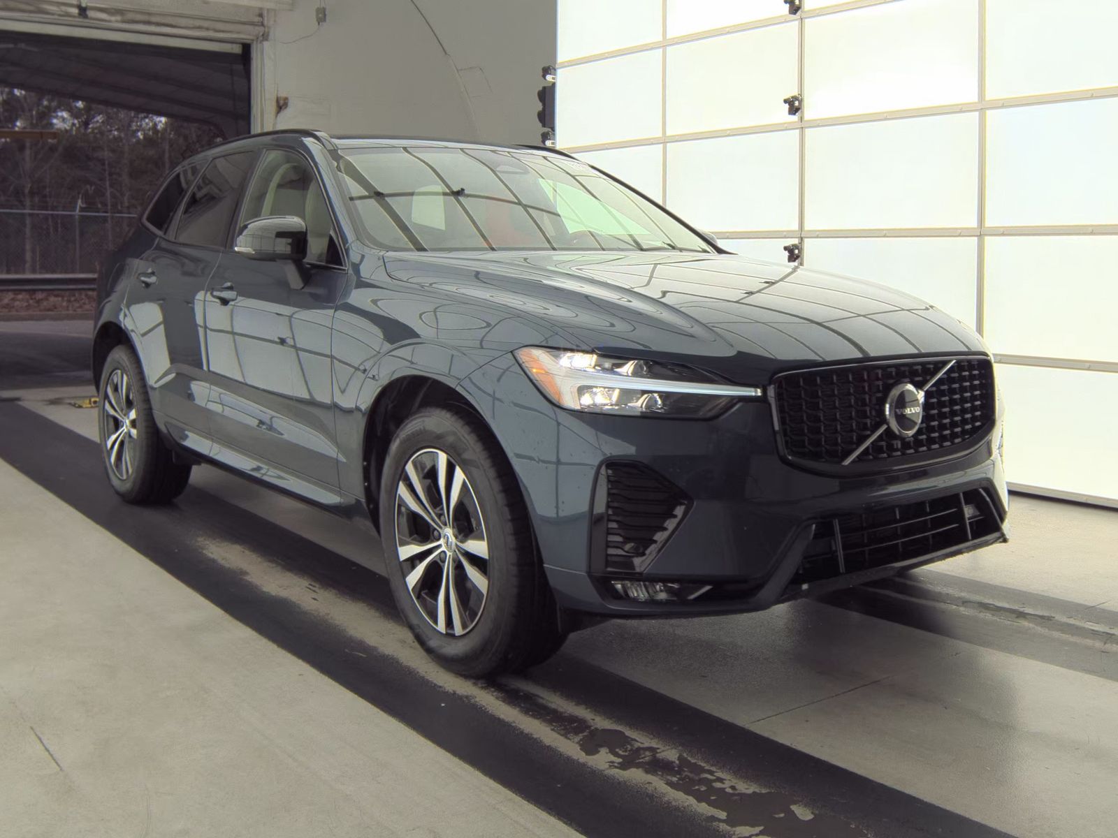 2024 Volvo XC60 B5 Core AWD