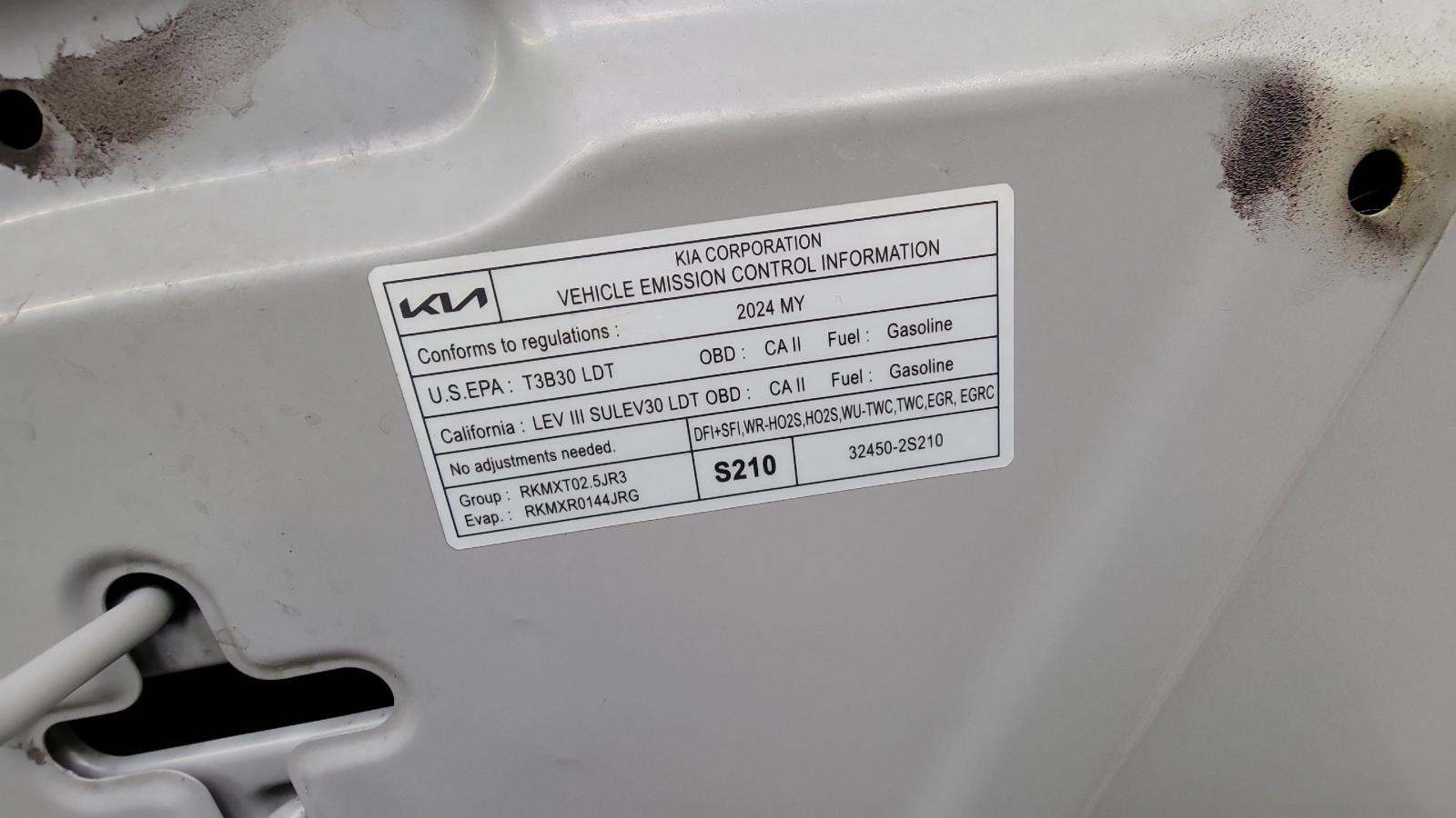 2024 Kia Sorento S FWD