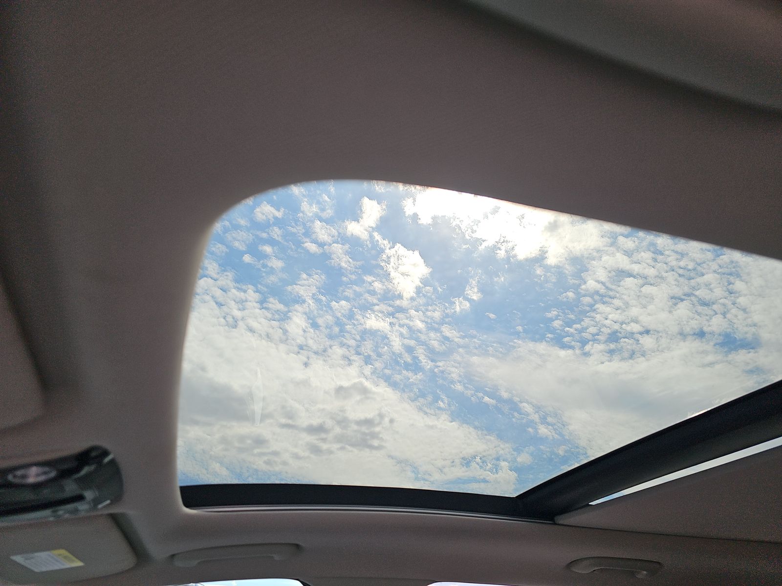 2024 Kia Sorento S FWD