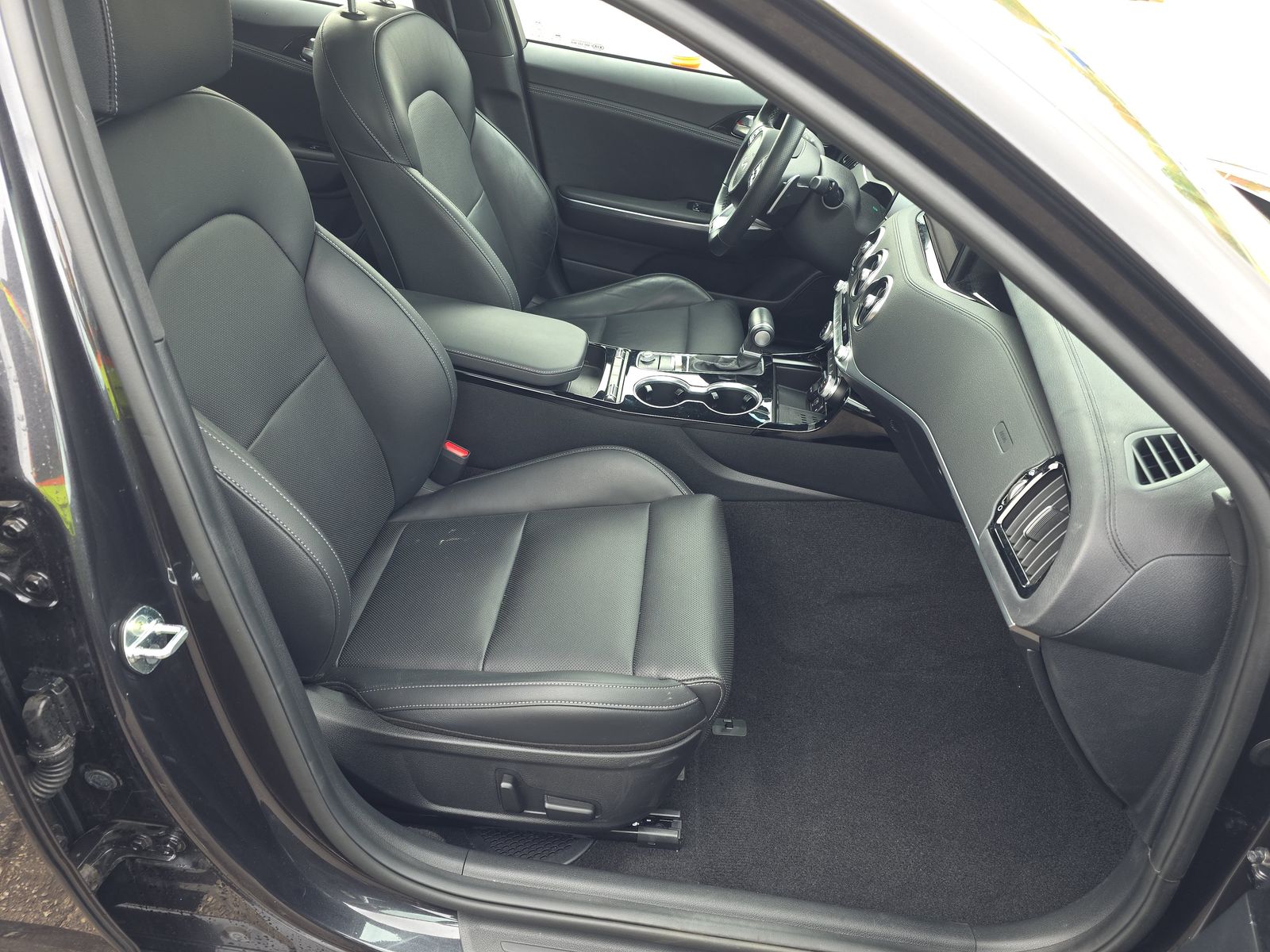 2022 Kia Stinger GT-Line AWD