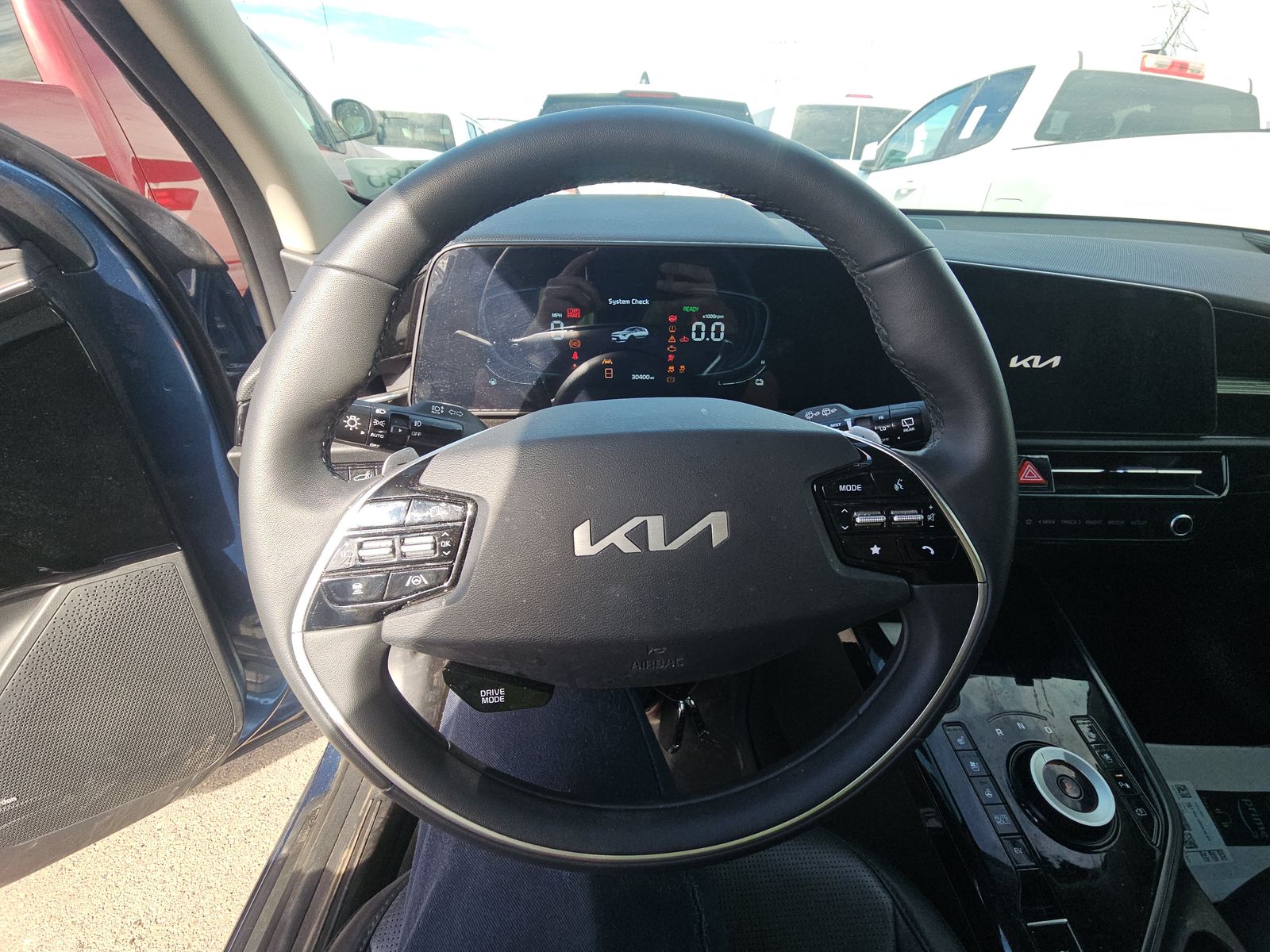 2023 Kia Niro PHEV SX Touring FWD