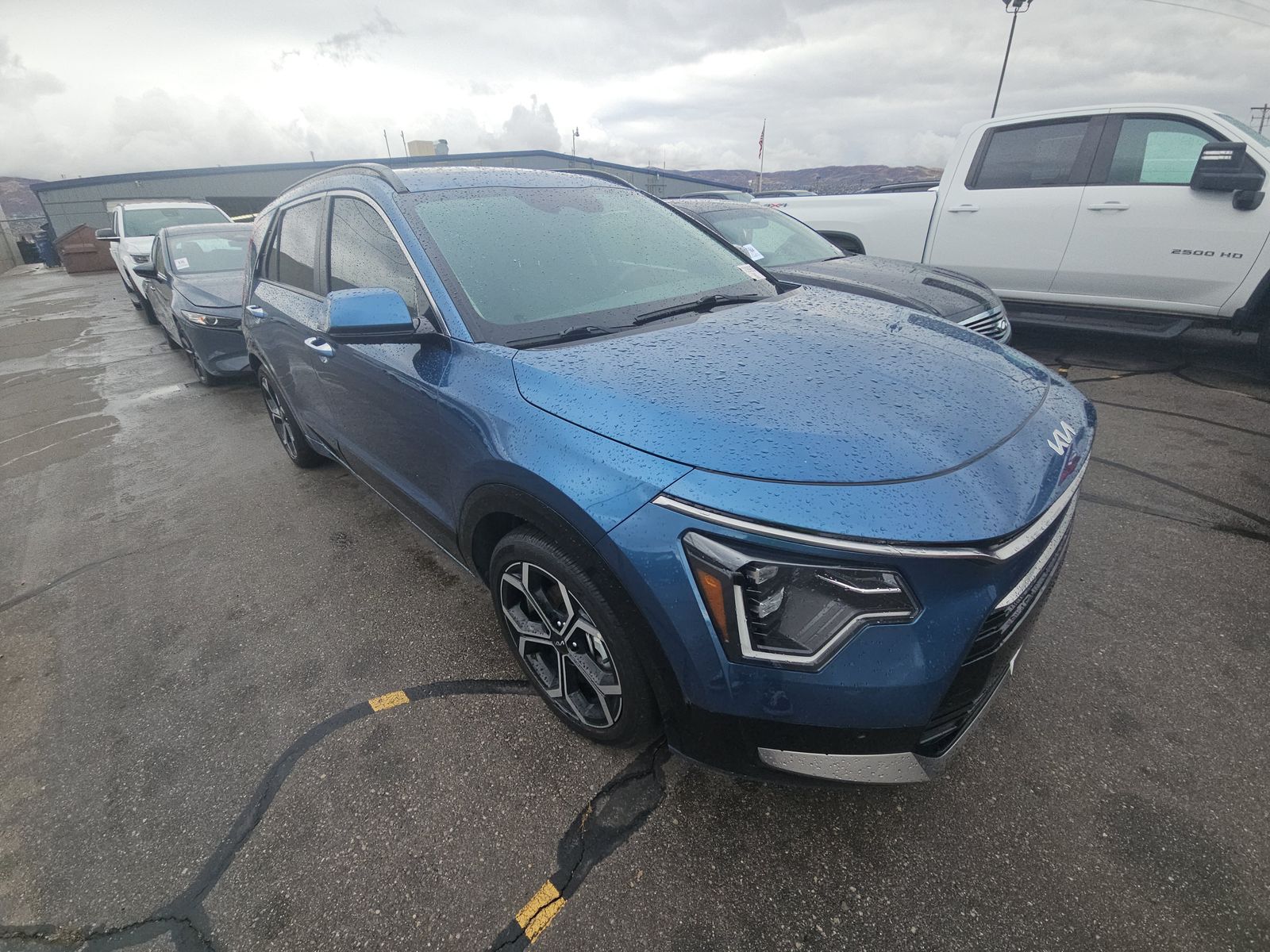 2023 Kia Niro PHEV SX Touring FWD