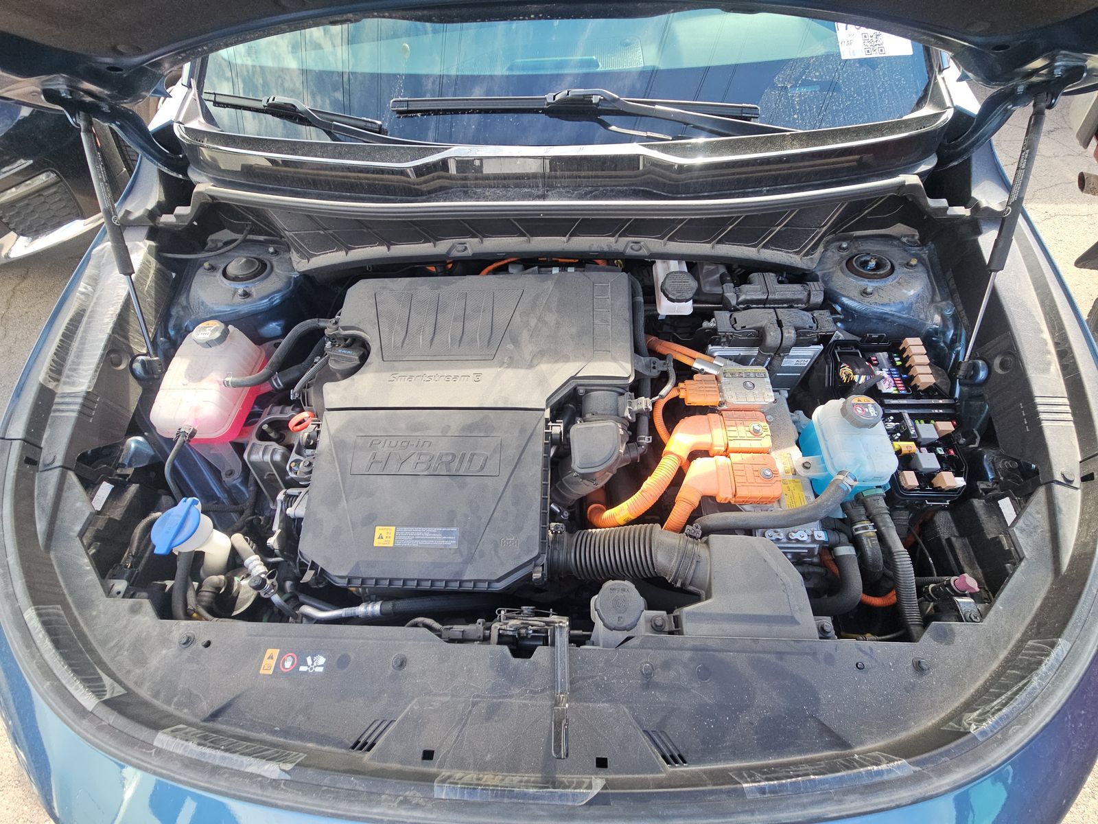 2023 Kia Niro PHEV SX Touring FWD