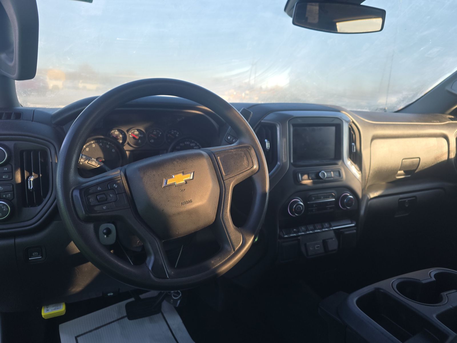 2022 Chevrolet Silverado 1500 Custom AWD