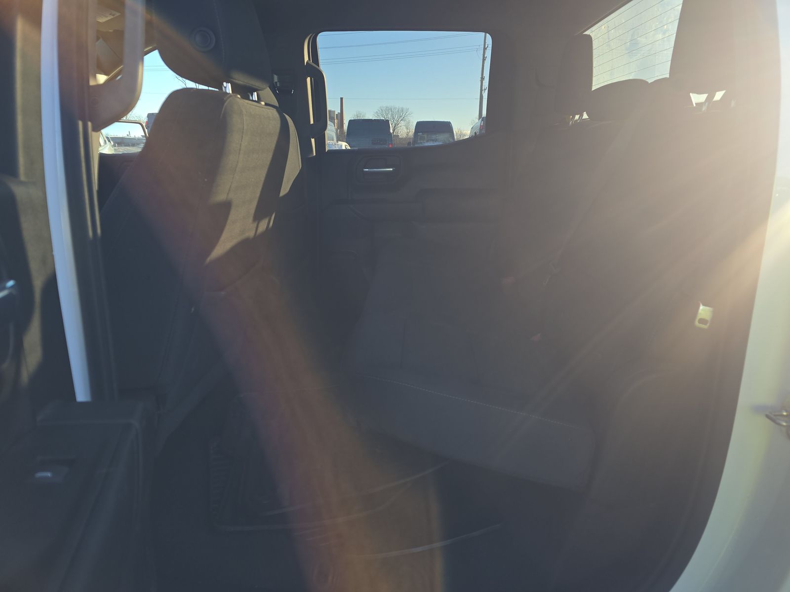 2022 Chevrolet Silverado 1500 Custom AWD