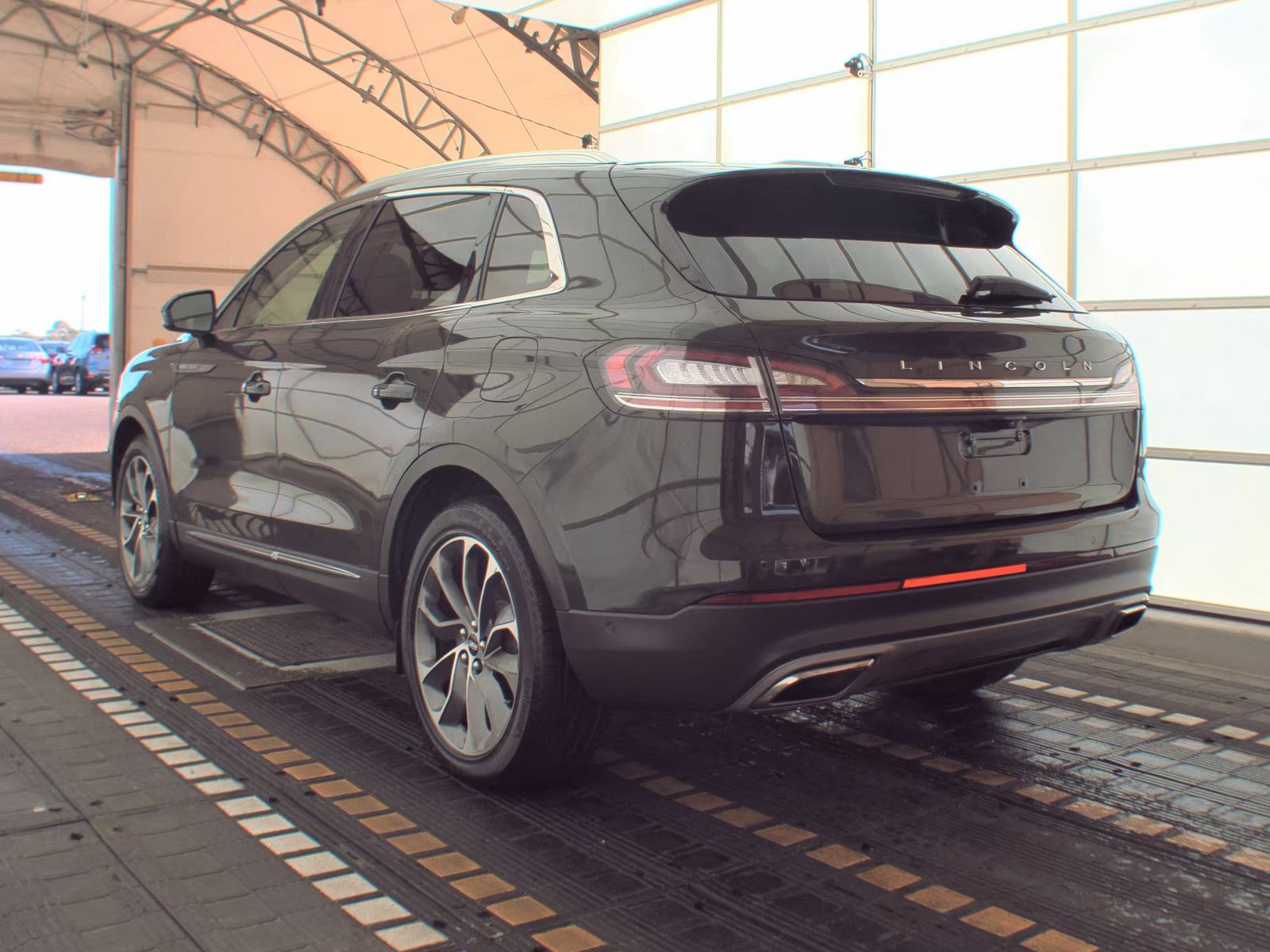 2022 Lincoln Nautilus Reserve FWD