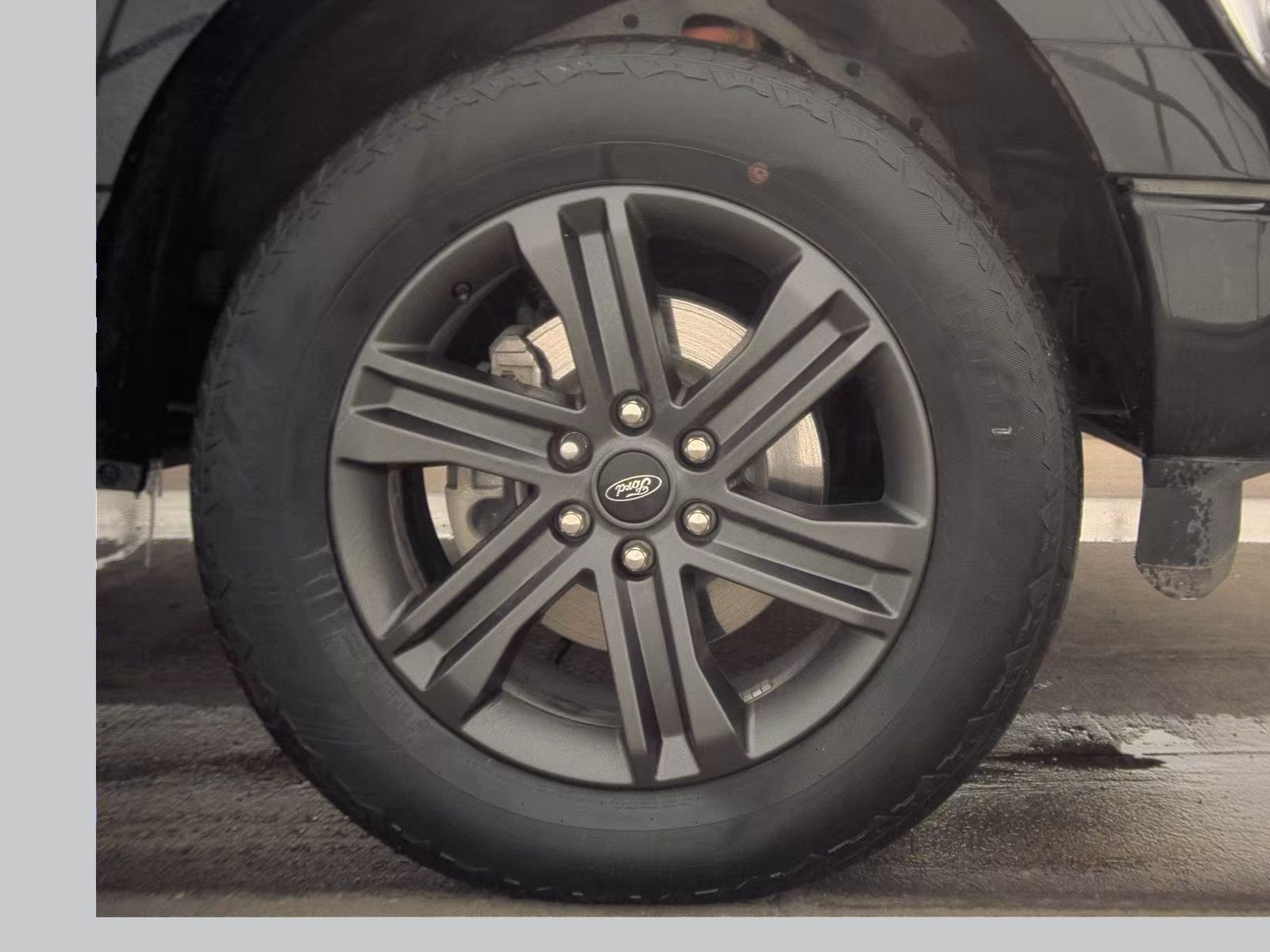 2023 Ford F-150 Hybrid Lariat AWD