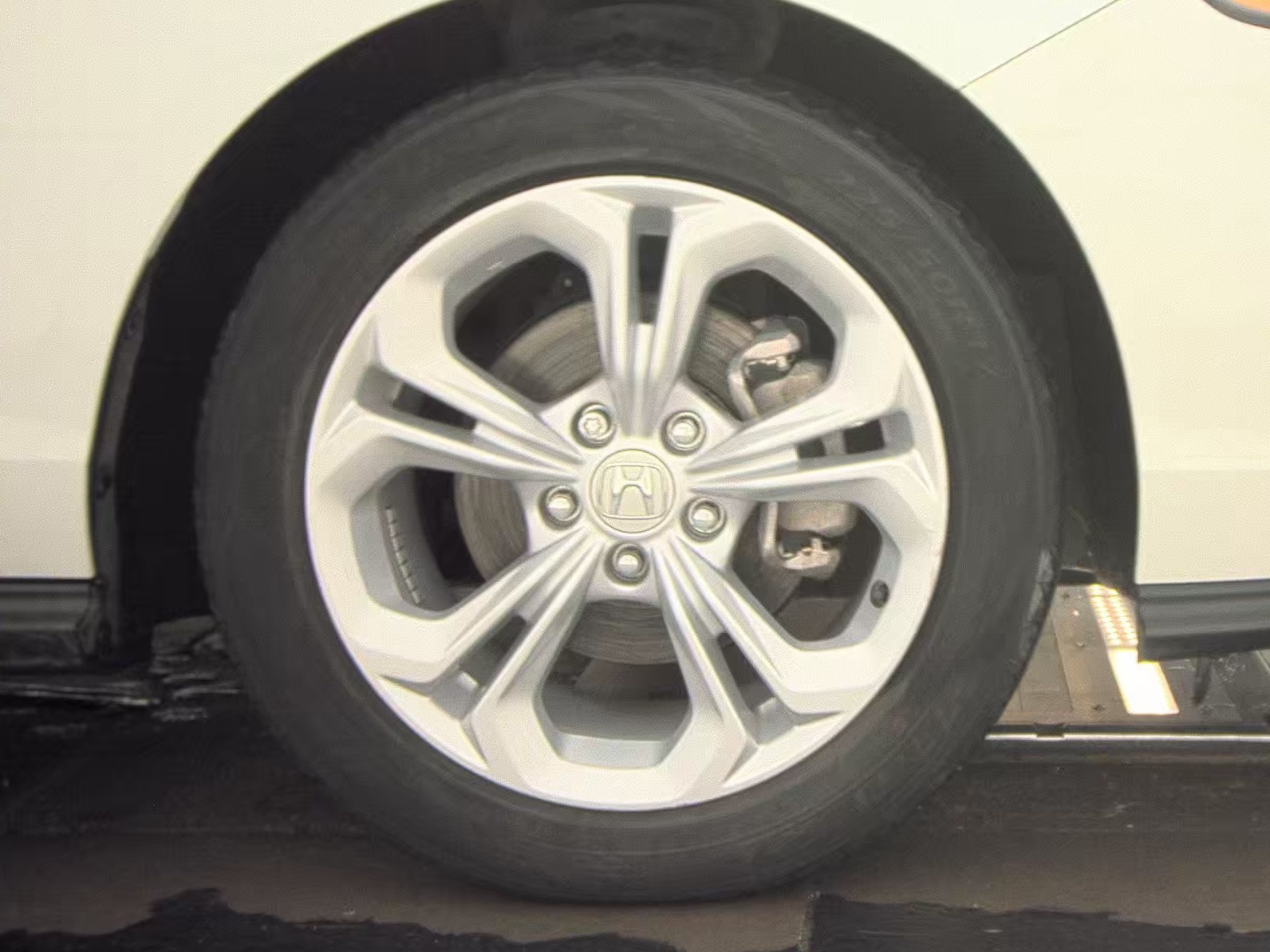 2023 Honda Accord LX FWD