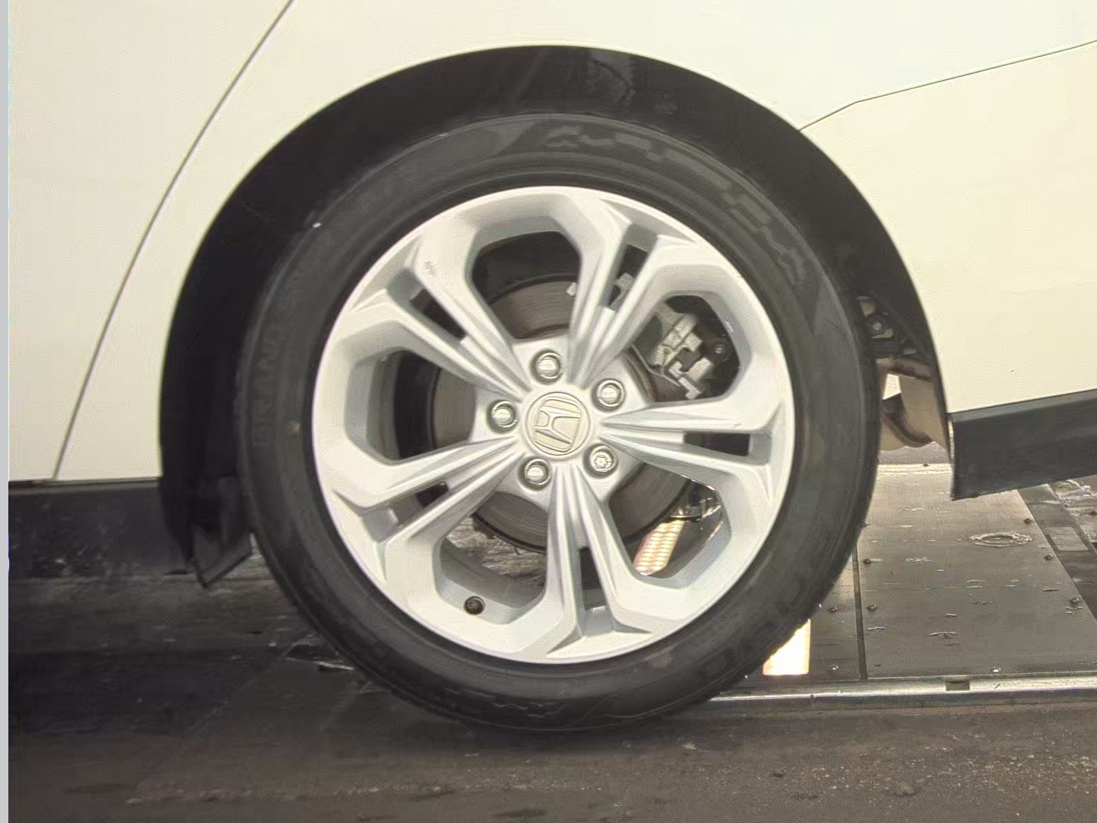 2023 Honda Accord LX FWD