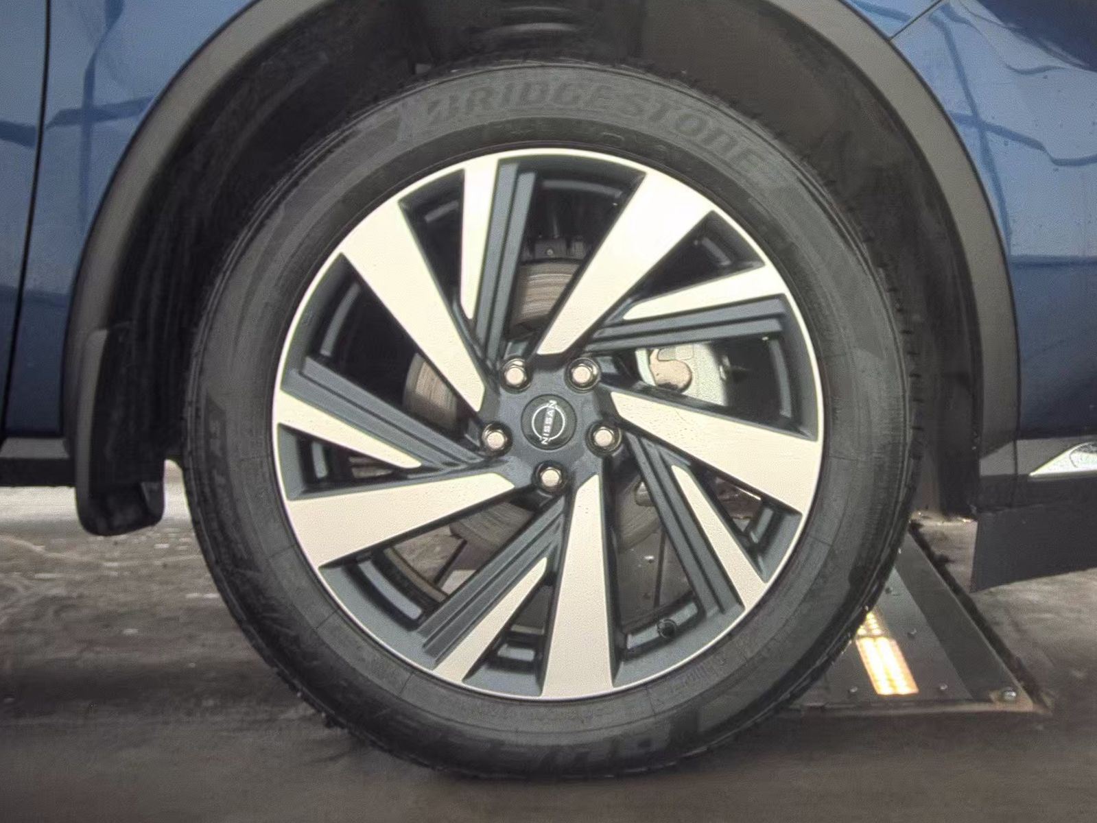 2024 Nissan Murano SL FWD