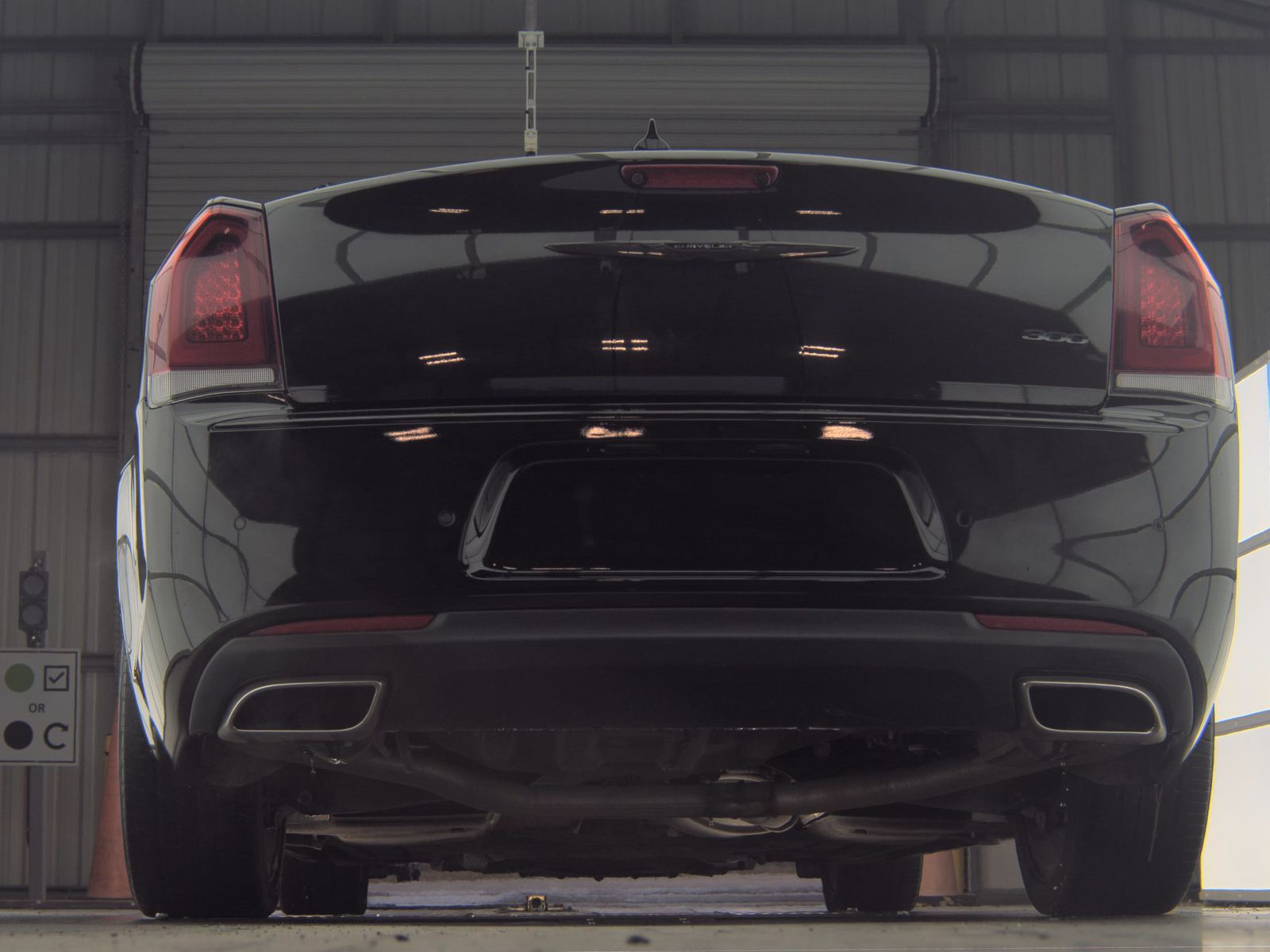 2023 Chrysler 300 Touring L RWD