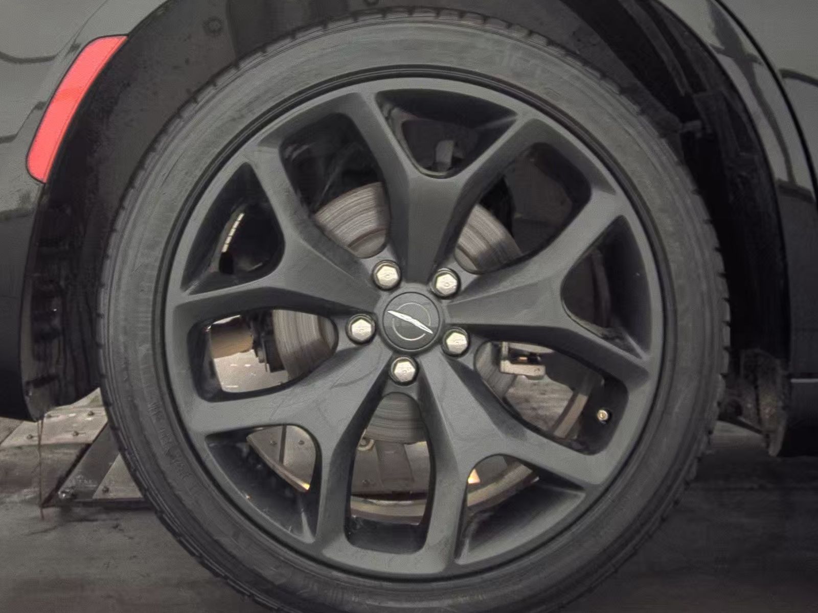 2023 Chrysler 300 Touring L RWD