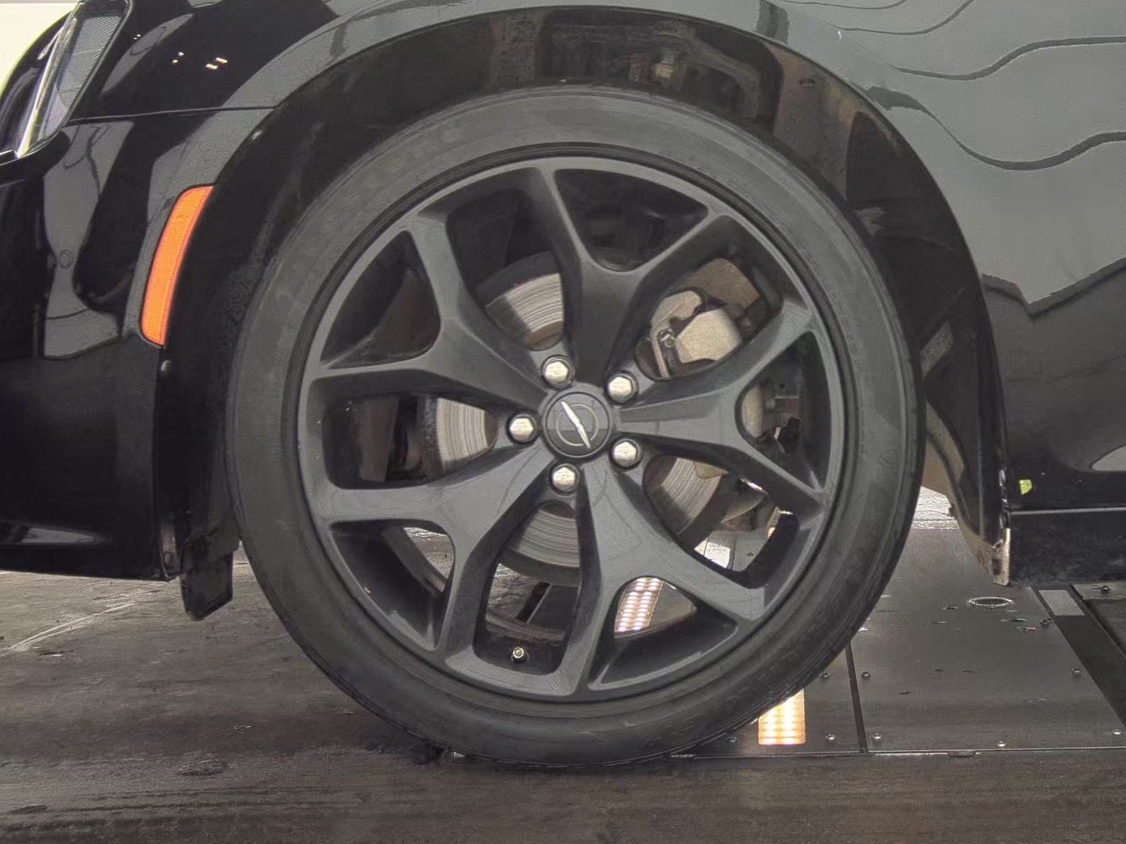 2023 Chrysler 300 Touring L RWD