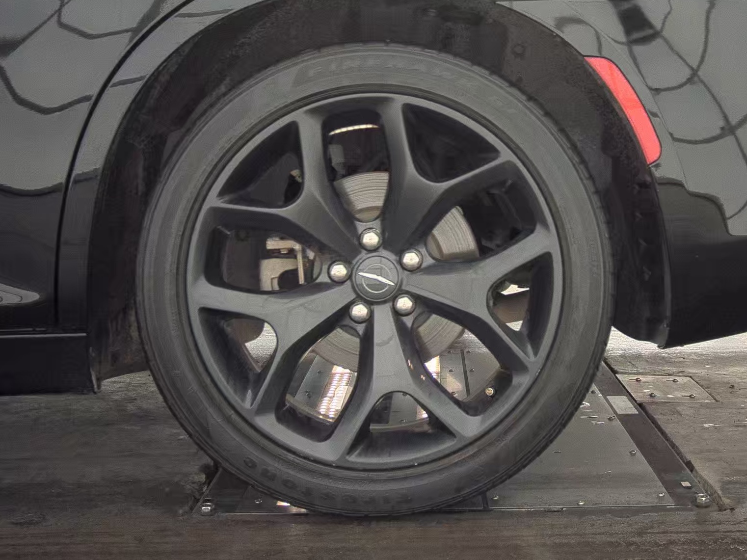 2023 Chrysler 300 Touring L RWD