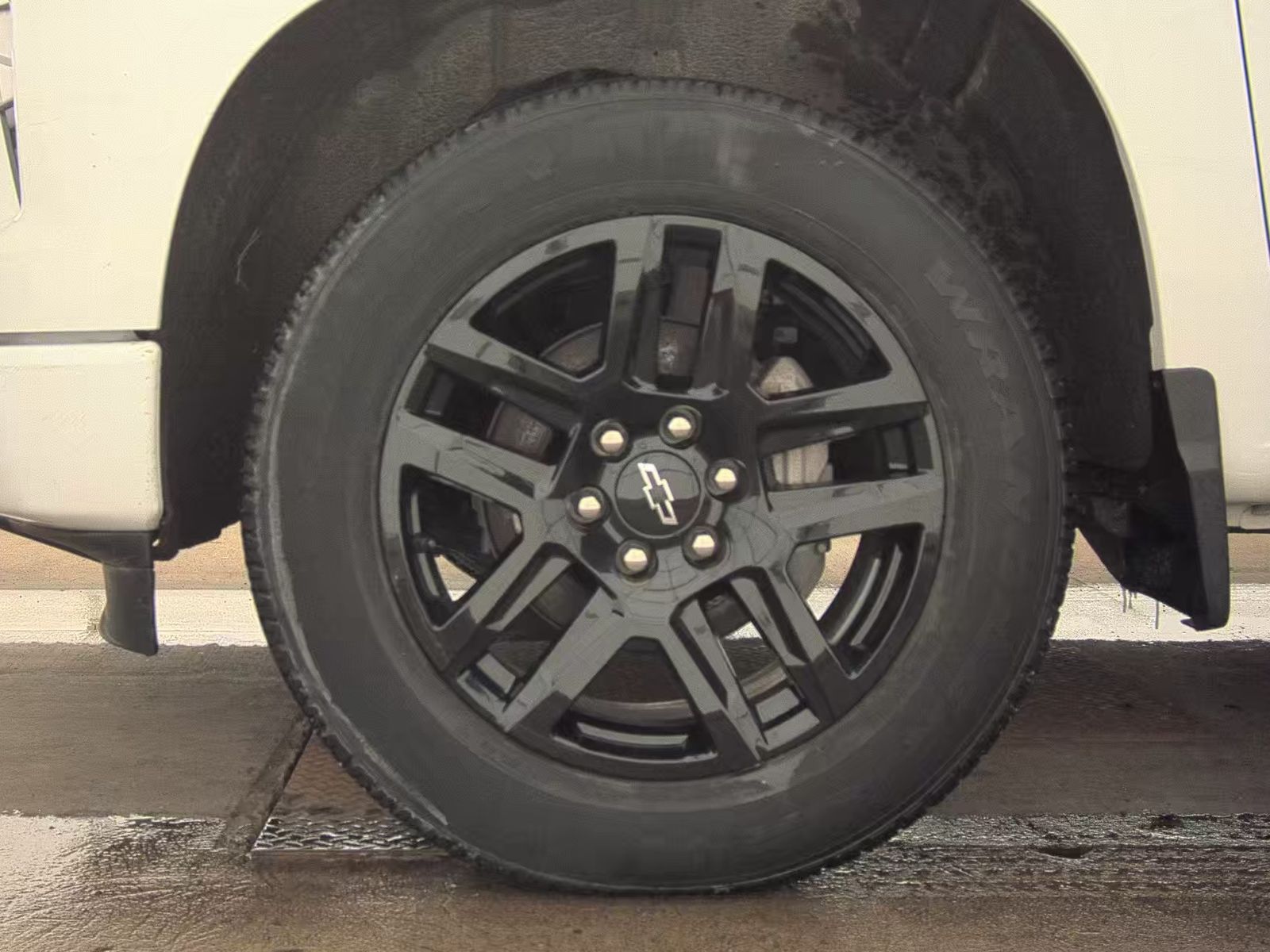 2022 Chevrolet Silverado 1500 Custom AWD