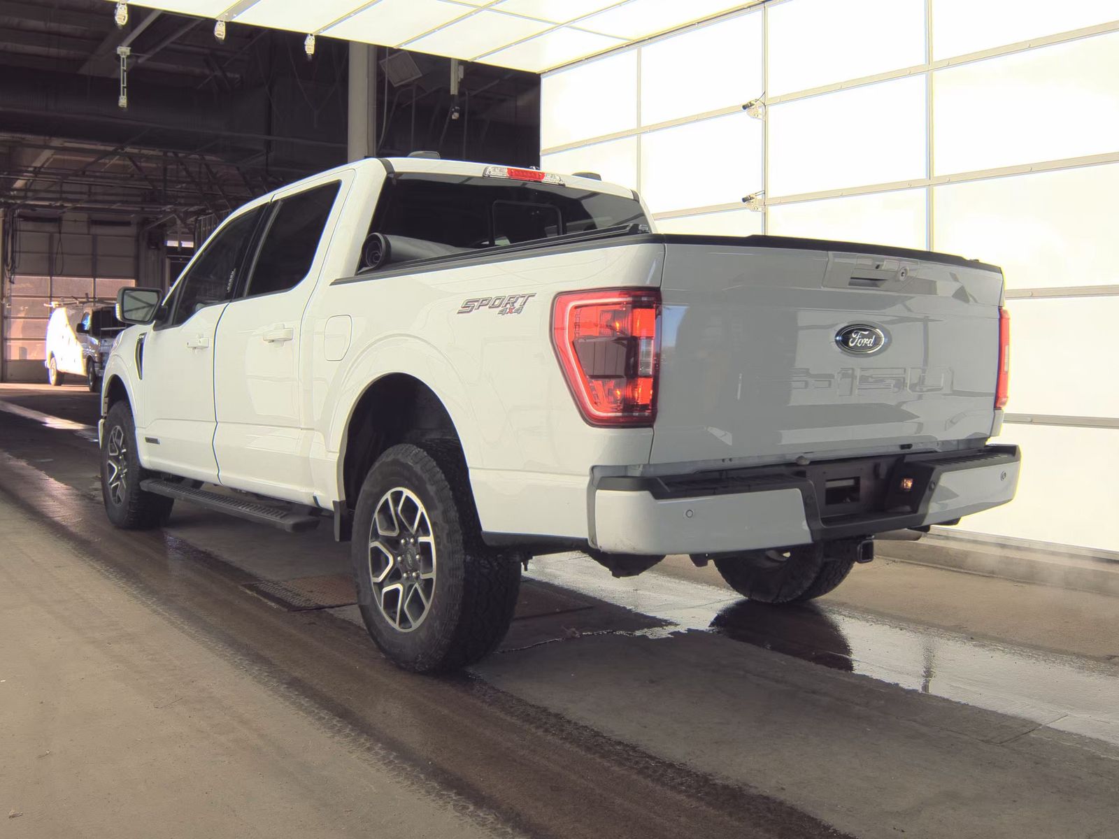 2023 Ford F-150 Hybrid XLT AWD