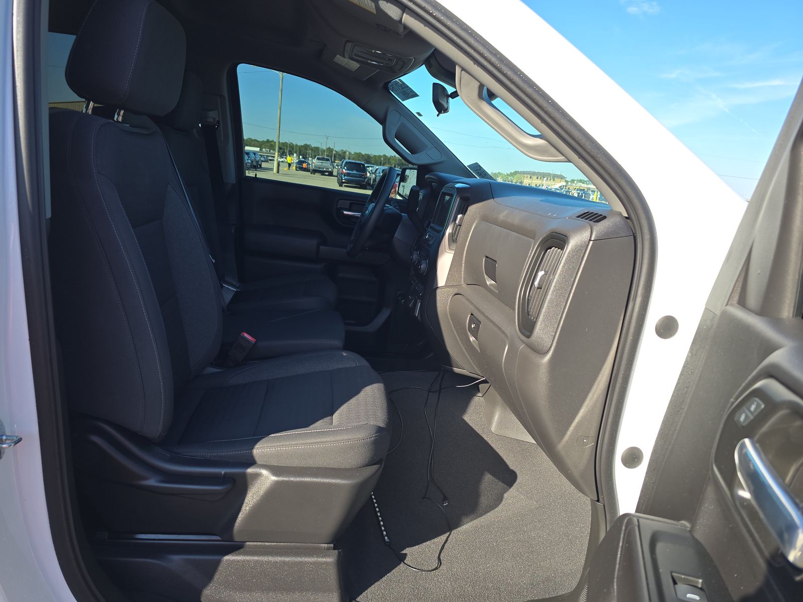 2022 Chevrolet Silverado 1500 Custom RWD