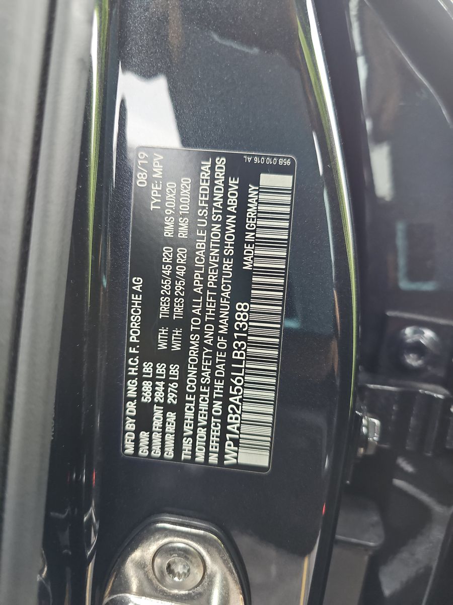 2020 Porsche Macan S AWD