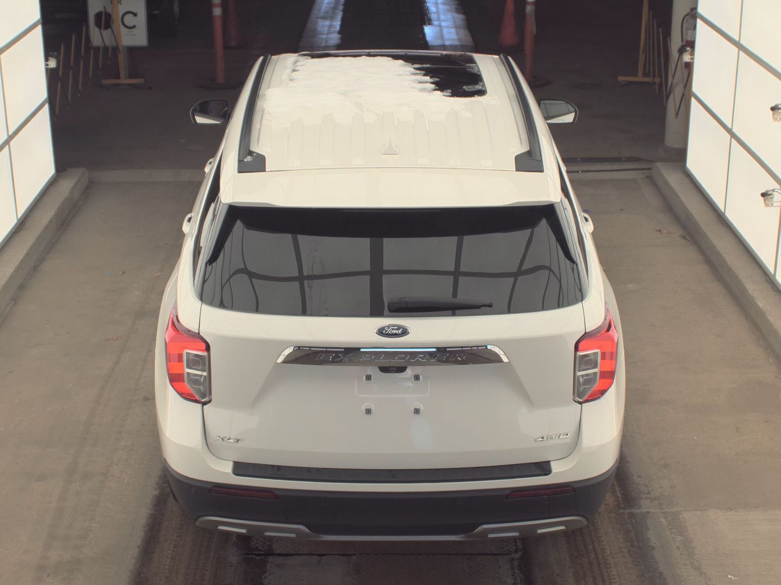 2023 Ford Explorer XLT AWD