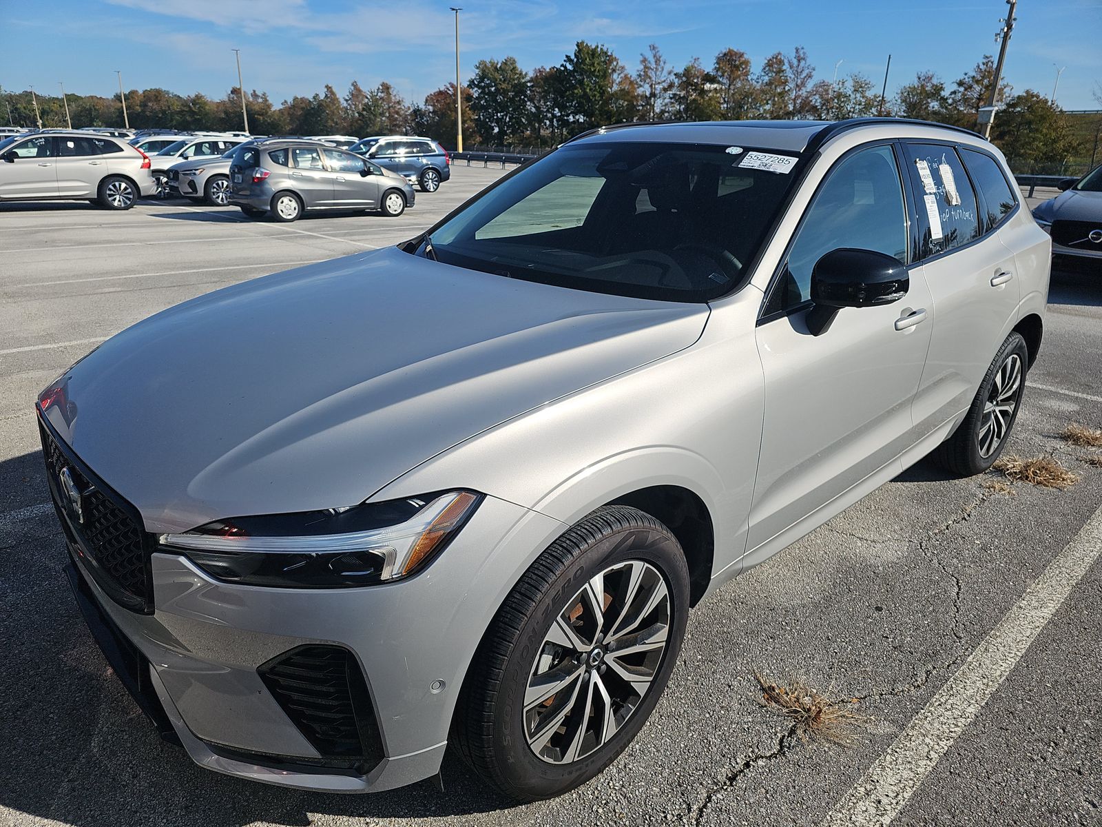 2025 Volvo XC60 B5 Plus AWD