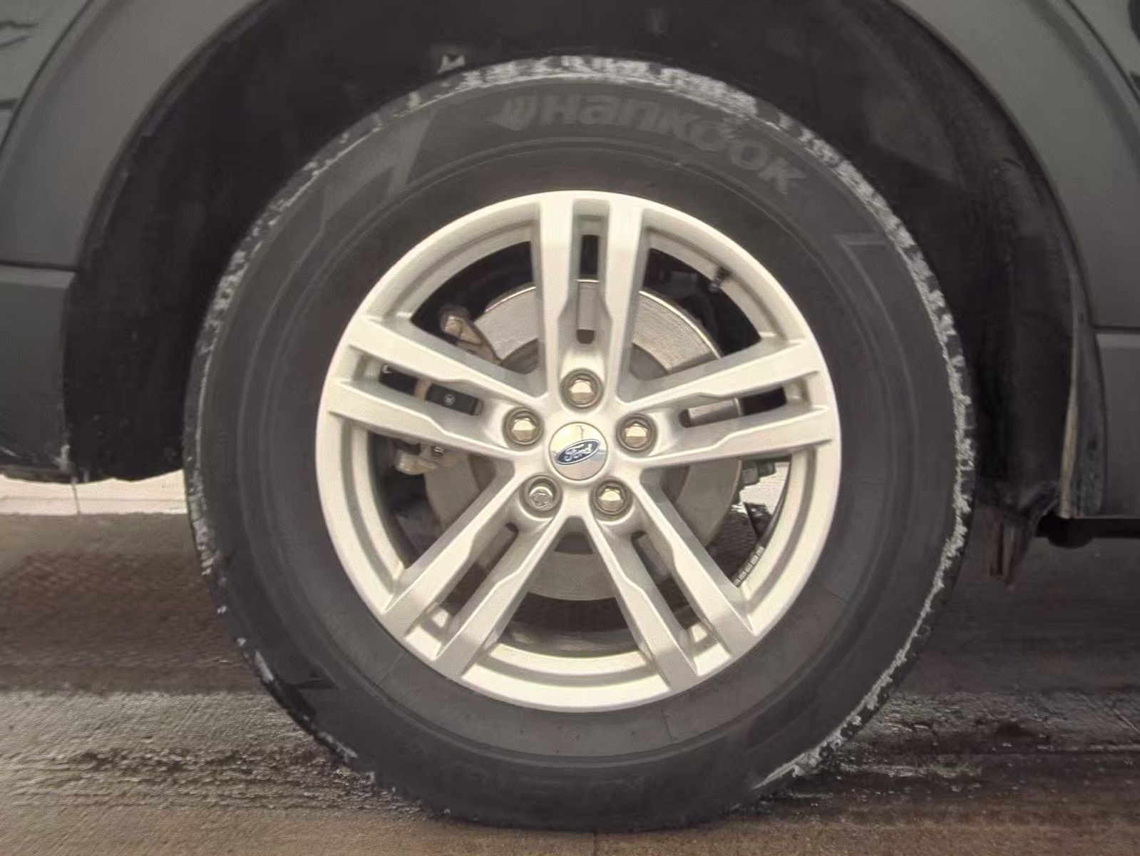 2022 Ford Explorer XLT AWD