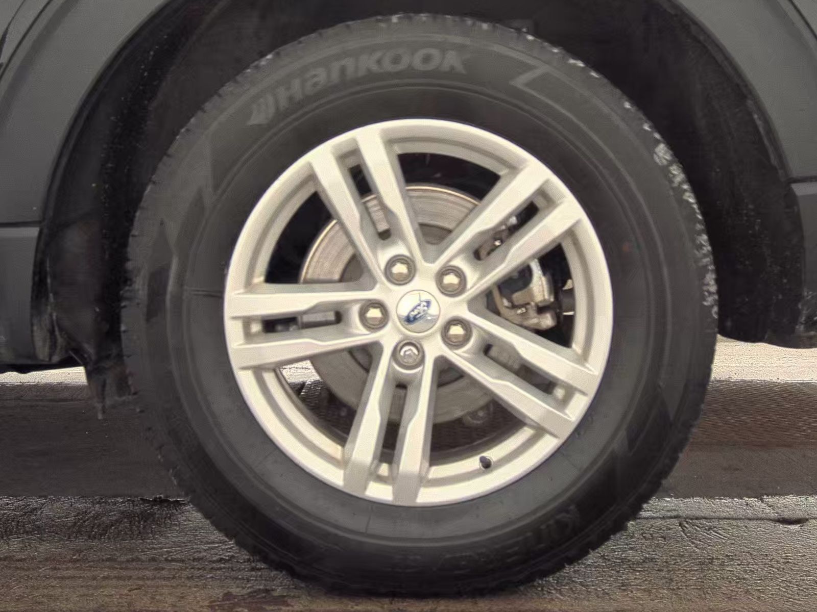 2022 Ford Explorer XLT AWD