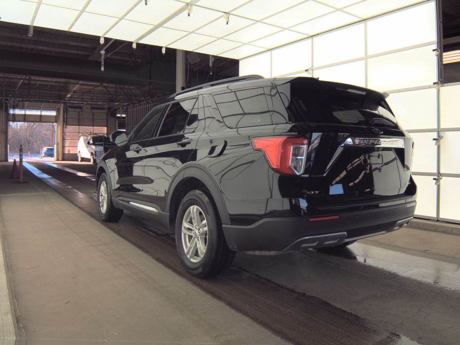 2022 Ford Explorer XLT AWD