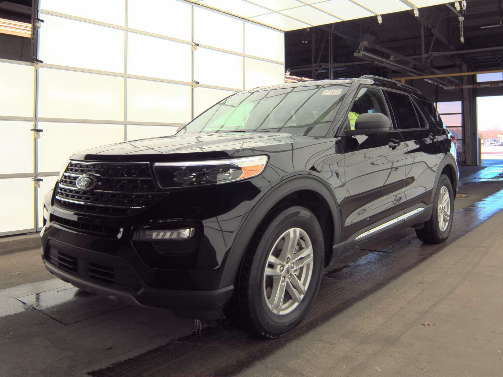 2022 Ford Explorer XLT AWD