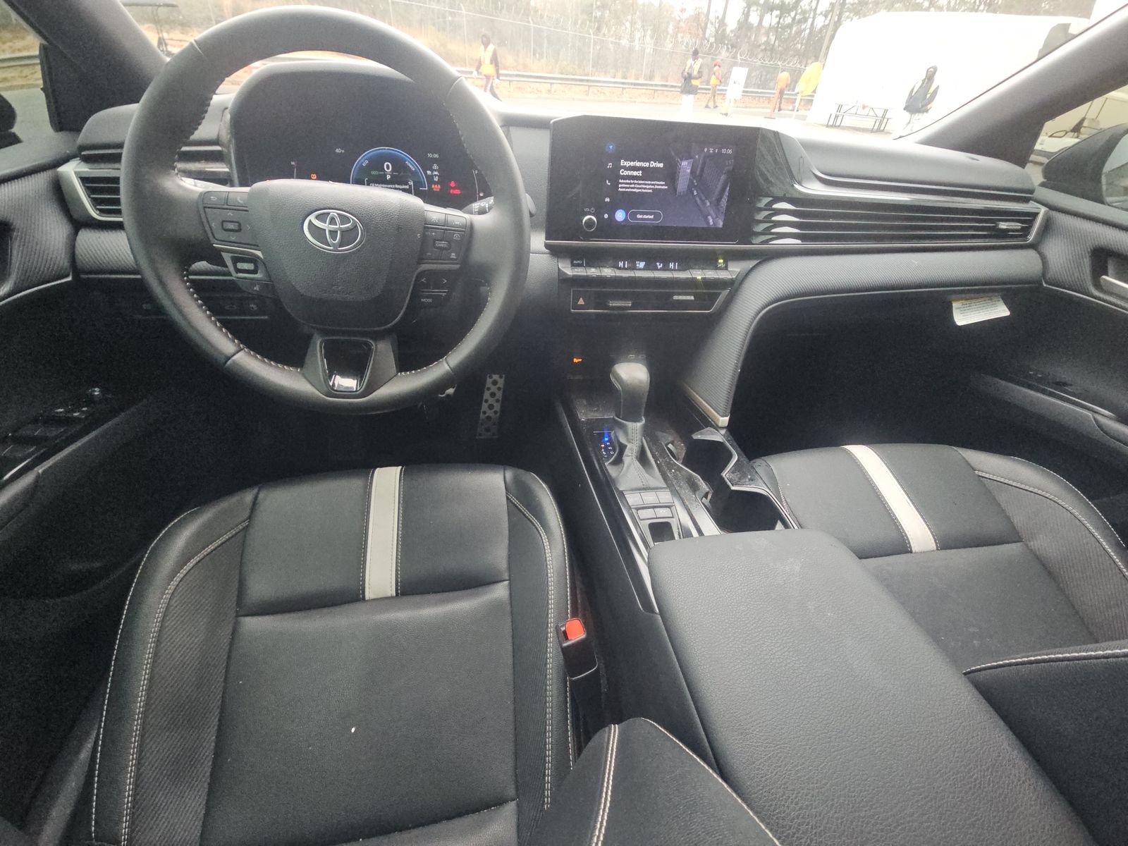 2025 Toyota Camry SE FWD