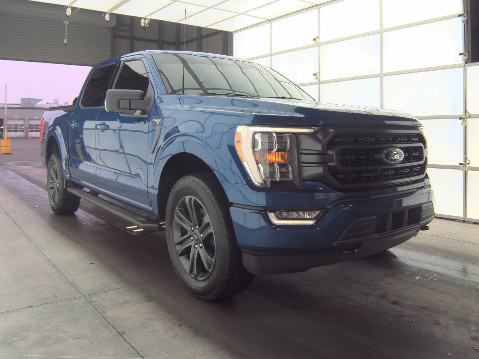 2022 Ford F-150 XLT AWD