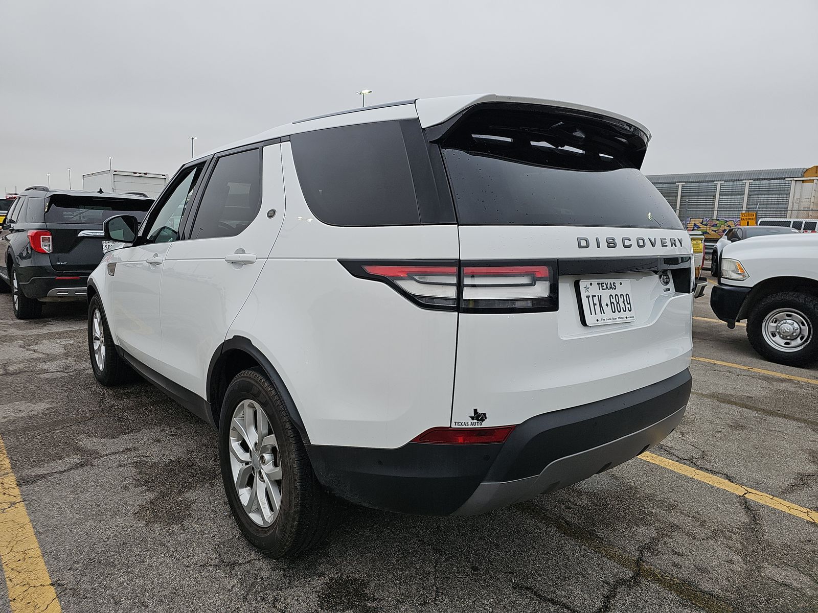2020 Land Rover Discovery SE AWD