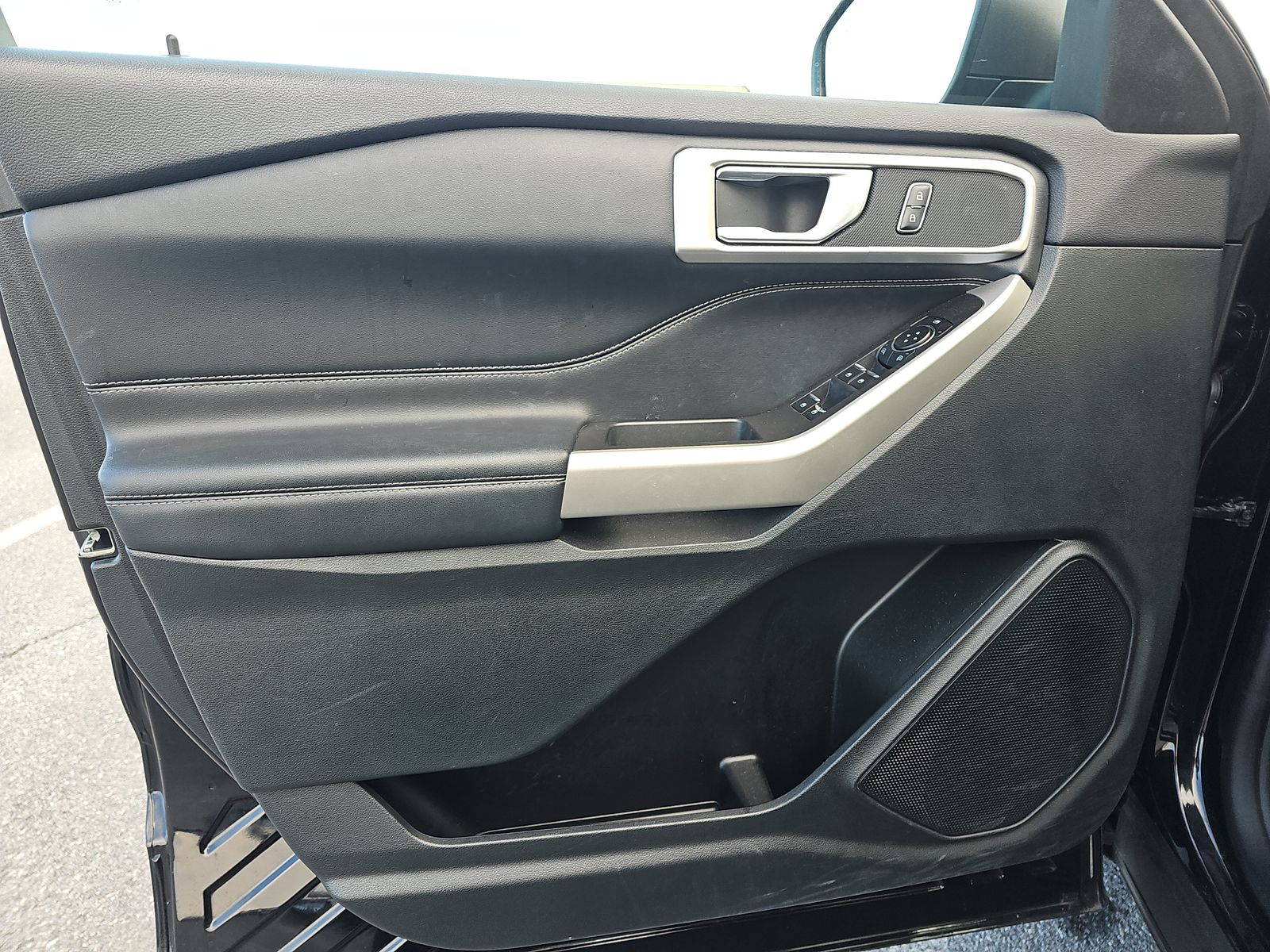 2022 Ford Explorer XLT AWD