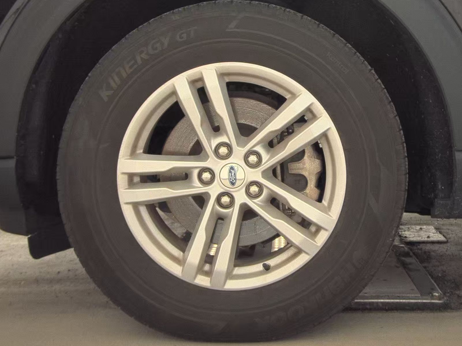 2022 Ford Explorer XLT AWD