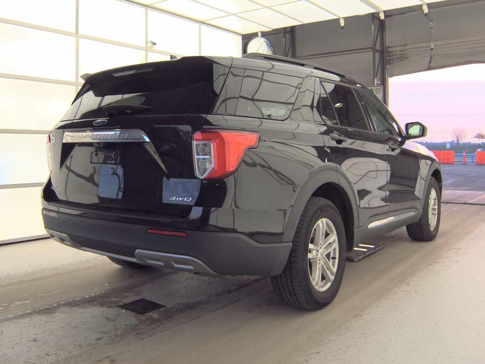 2022 Ford Explorer XLT AWD