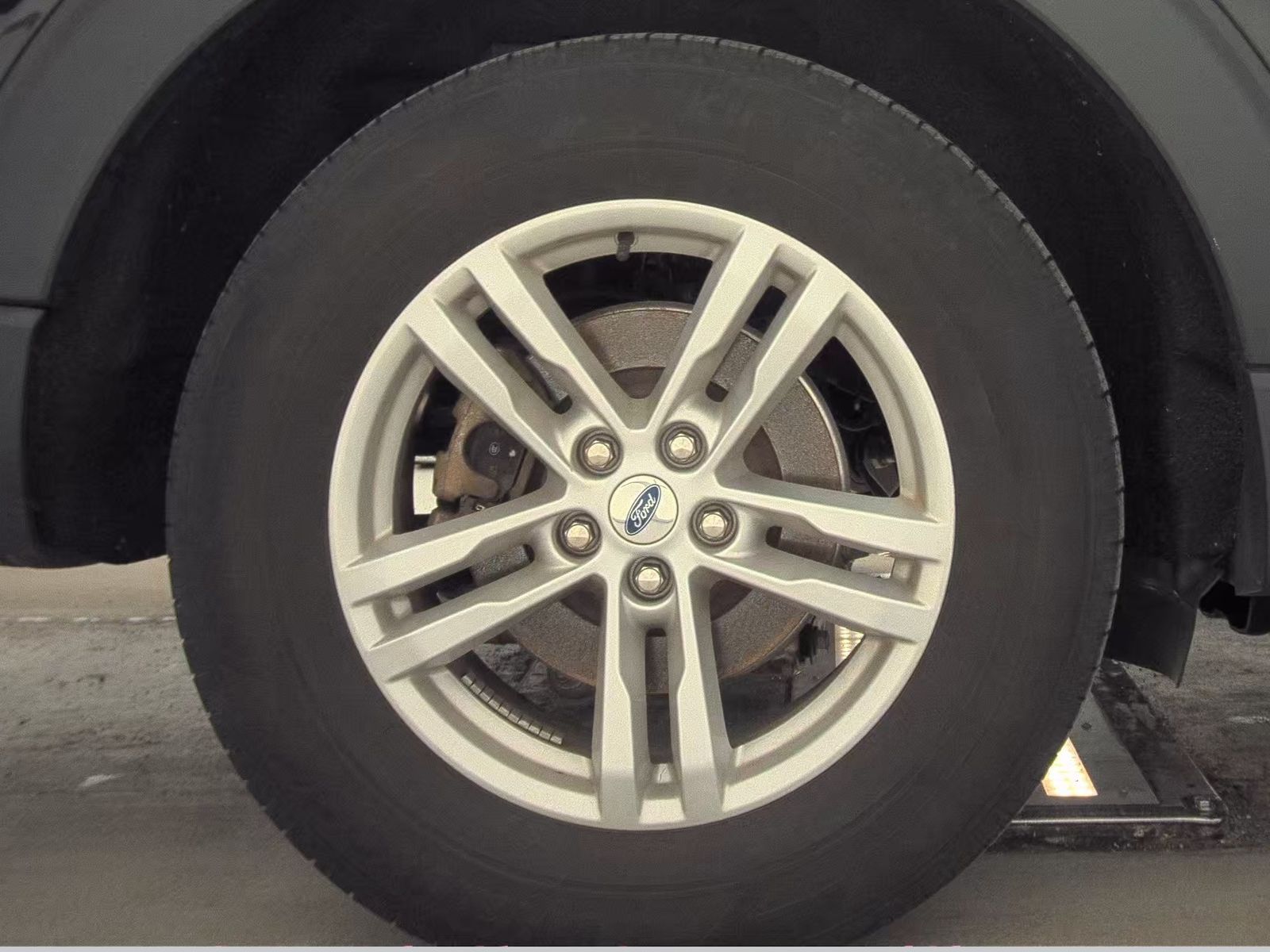 2022 Ford Explorer XLT AWD