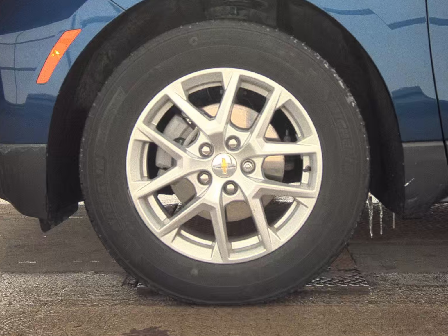 2023 Chevrolet Equinox LT FWD