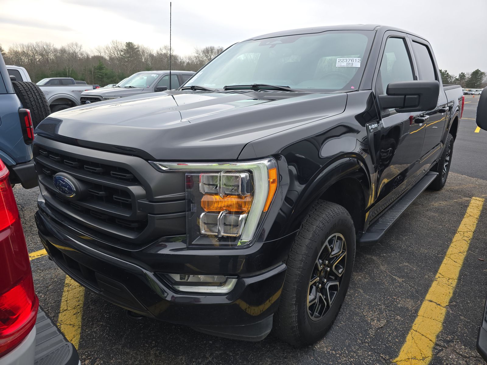 2023 Ford F-150 XLT AWD