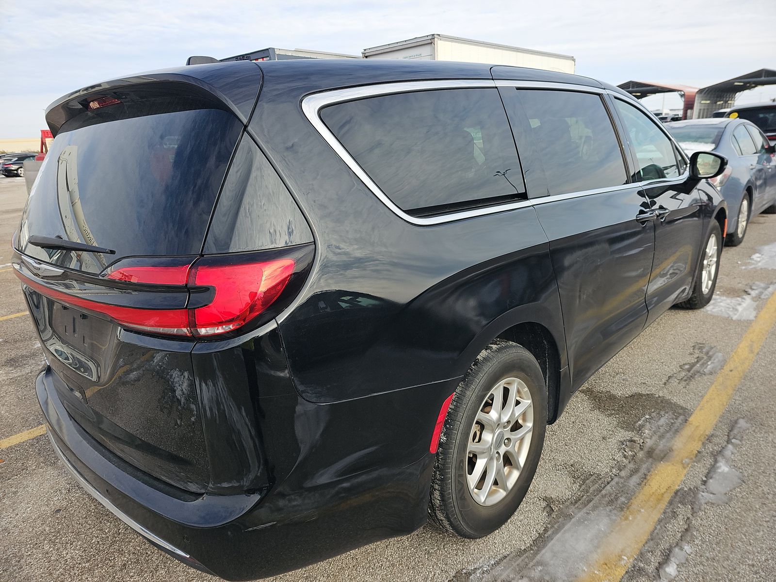 2024 Chrysler Pacifica Touring L FWD