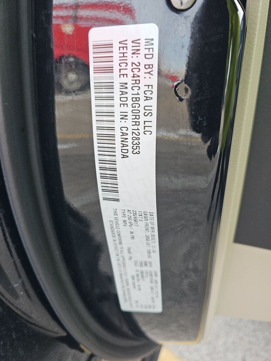 2024 Chrysler Pacifica Touring L FWD