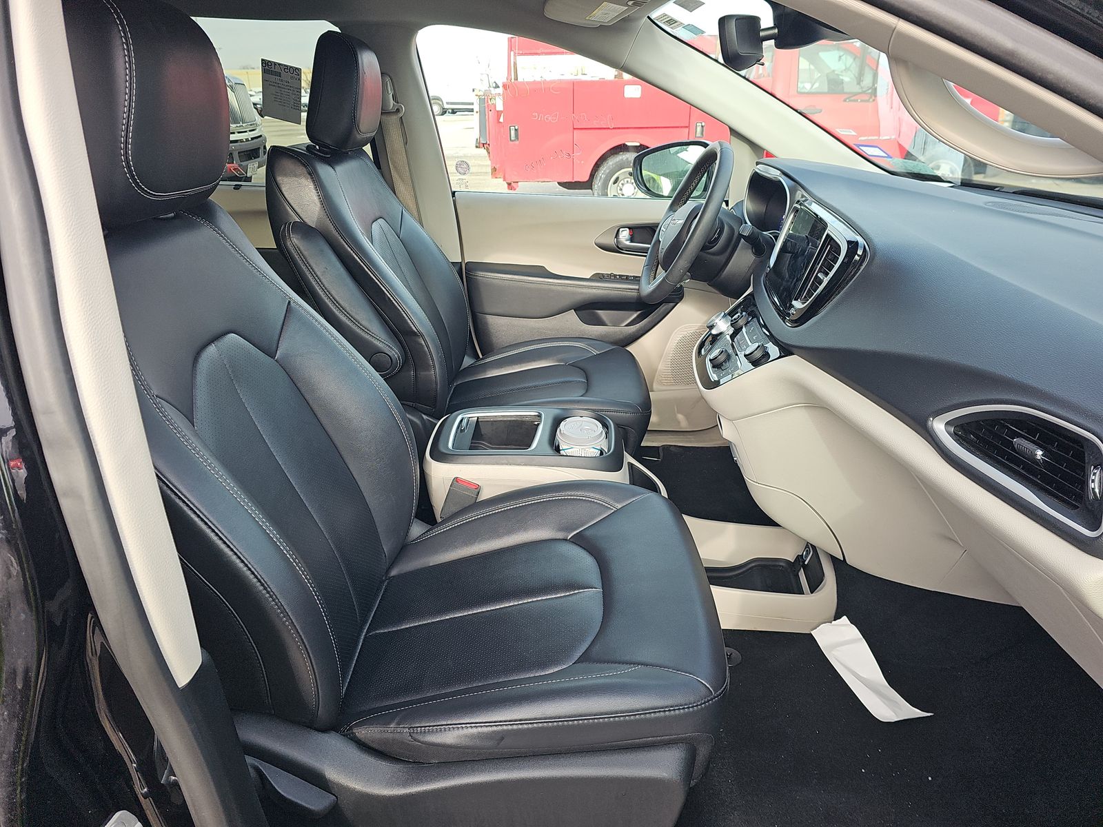 2024 Chrysler Pacifica Touring L FWD