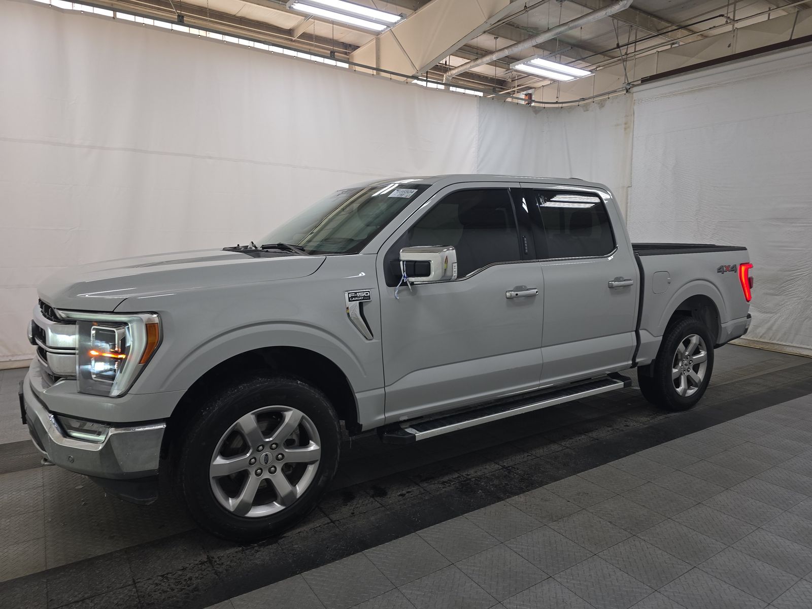 2023 Ford F-150 Lariat AWD