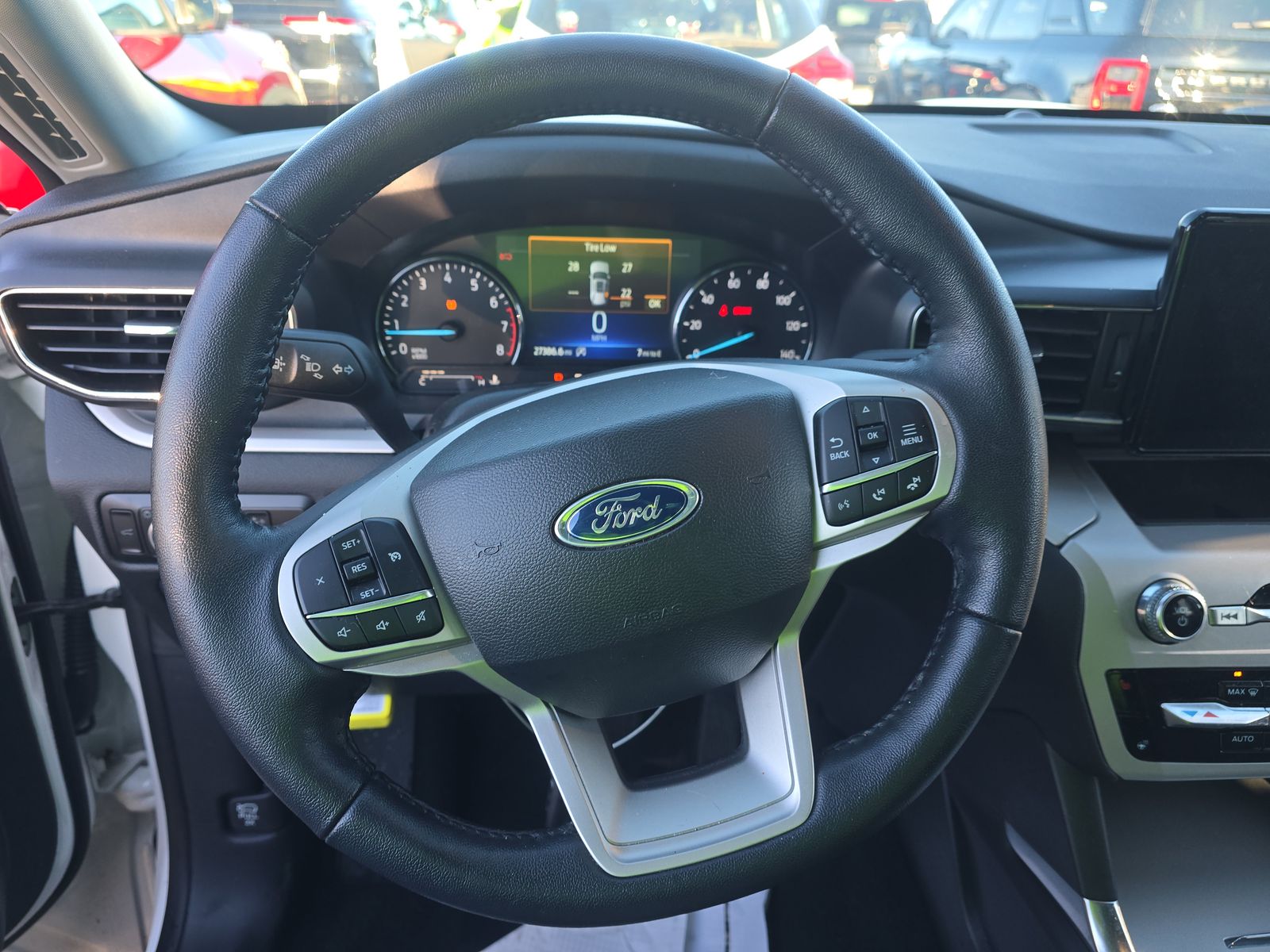 2023 Ford Explorer XLT AWD