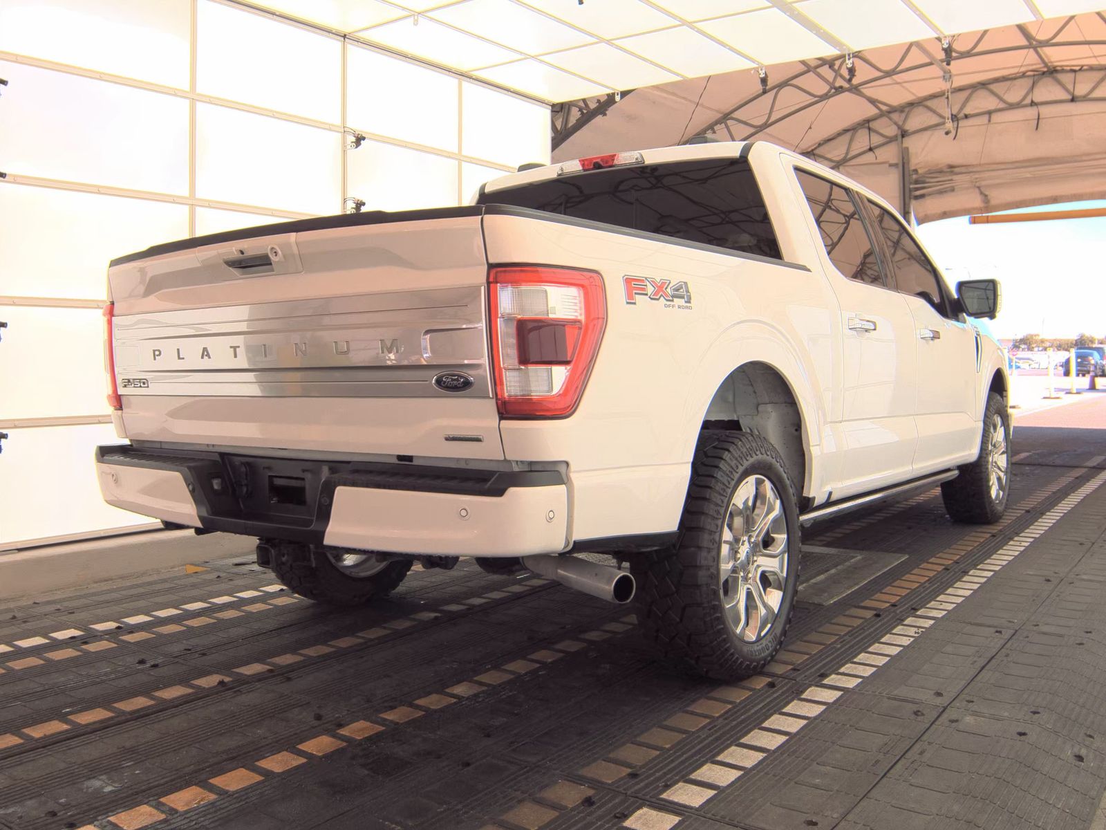 2023 Ford F-150 Platinum AWD