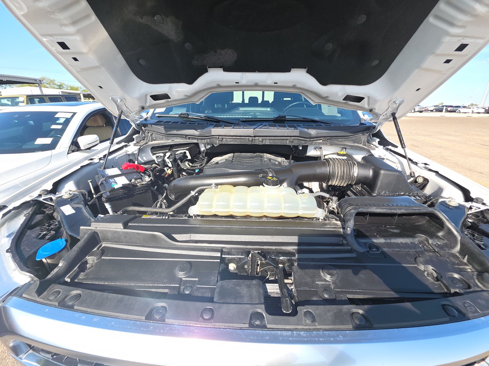 2023 Ford F-150 Platinum AWD