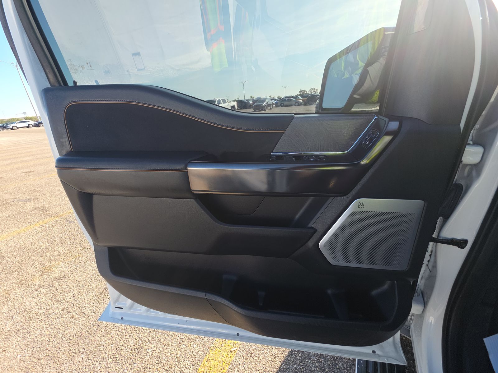 2023 Ford F-150 Platinum AWD