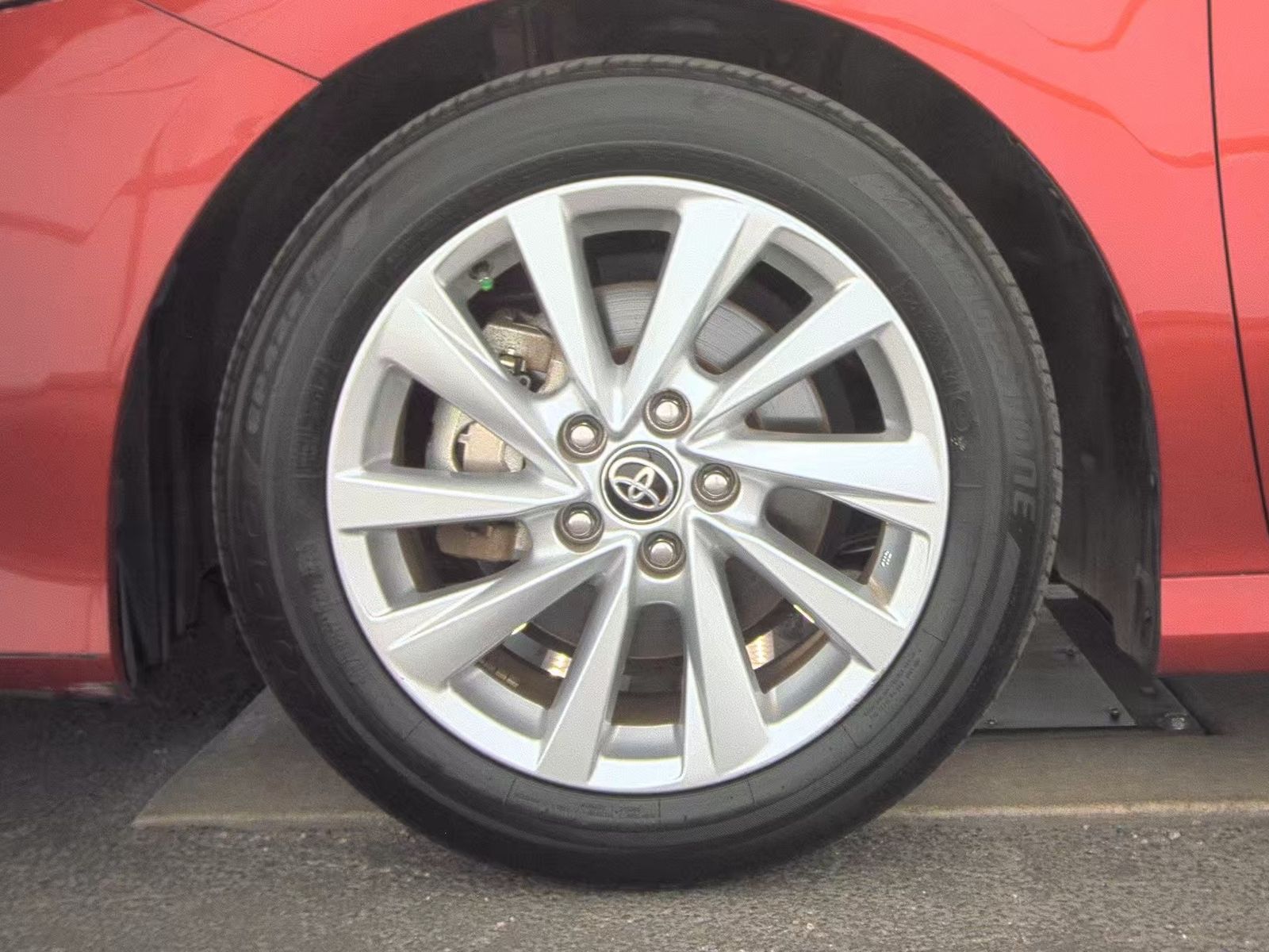 2024 Toyota Camry LE FWD