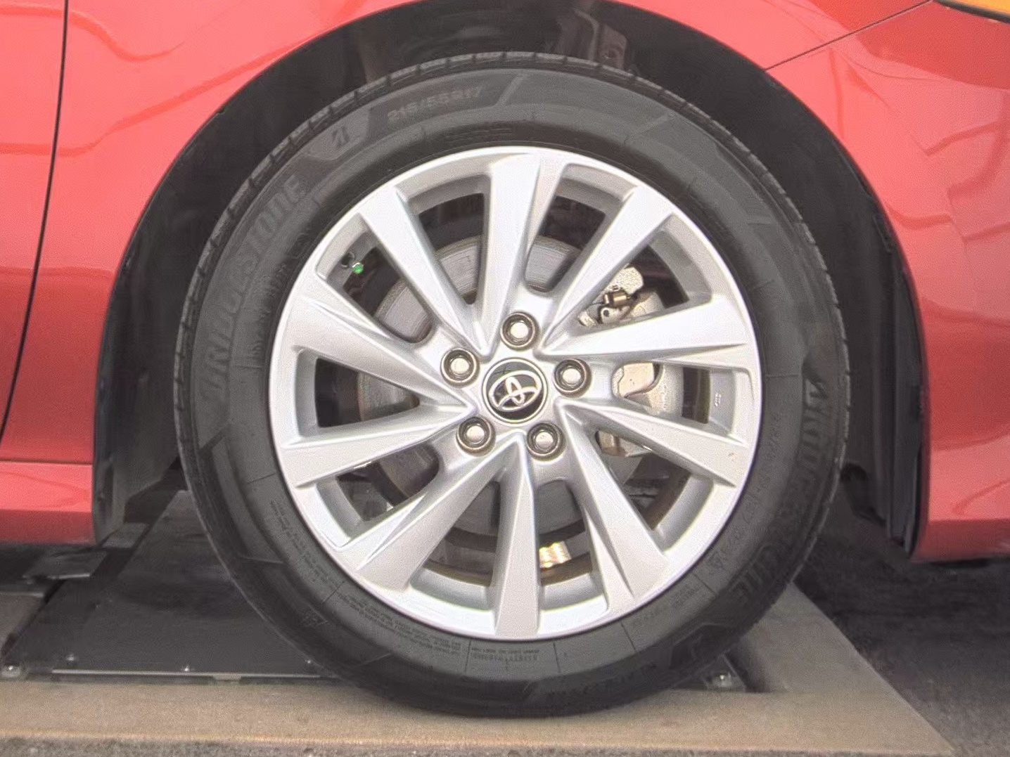 2024 Toyota Camry LE FWD