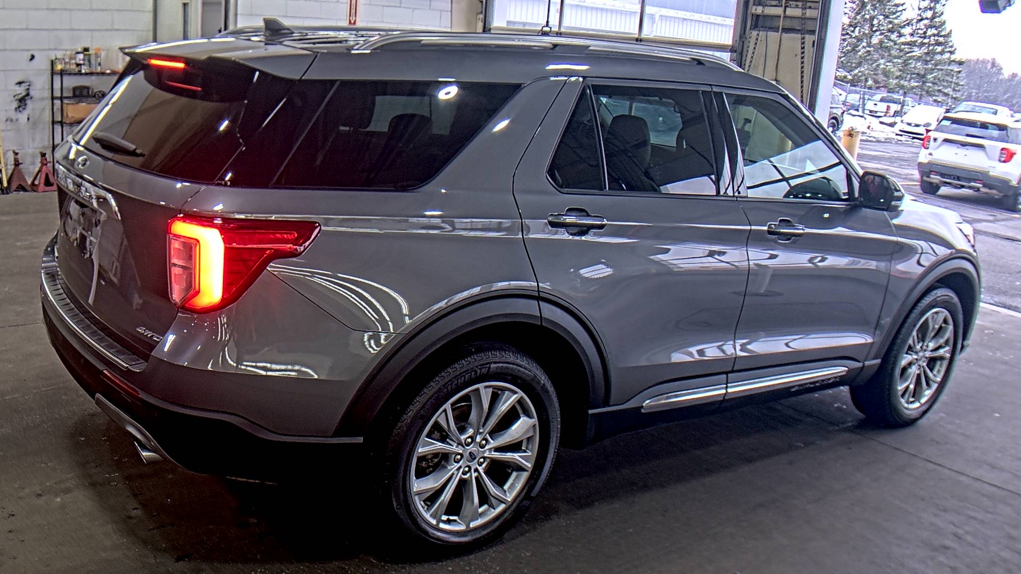 2023 Ford Explorer Limited AWD